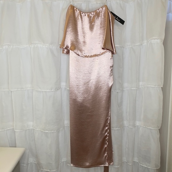 Lulus True Heart's Desire Light Pink Satin Strapless Midi Dress! NWT S - Picture 2 of 3